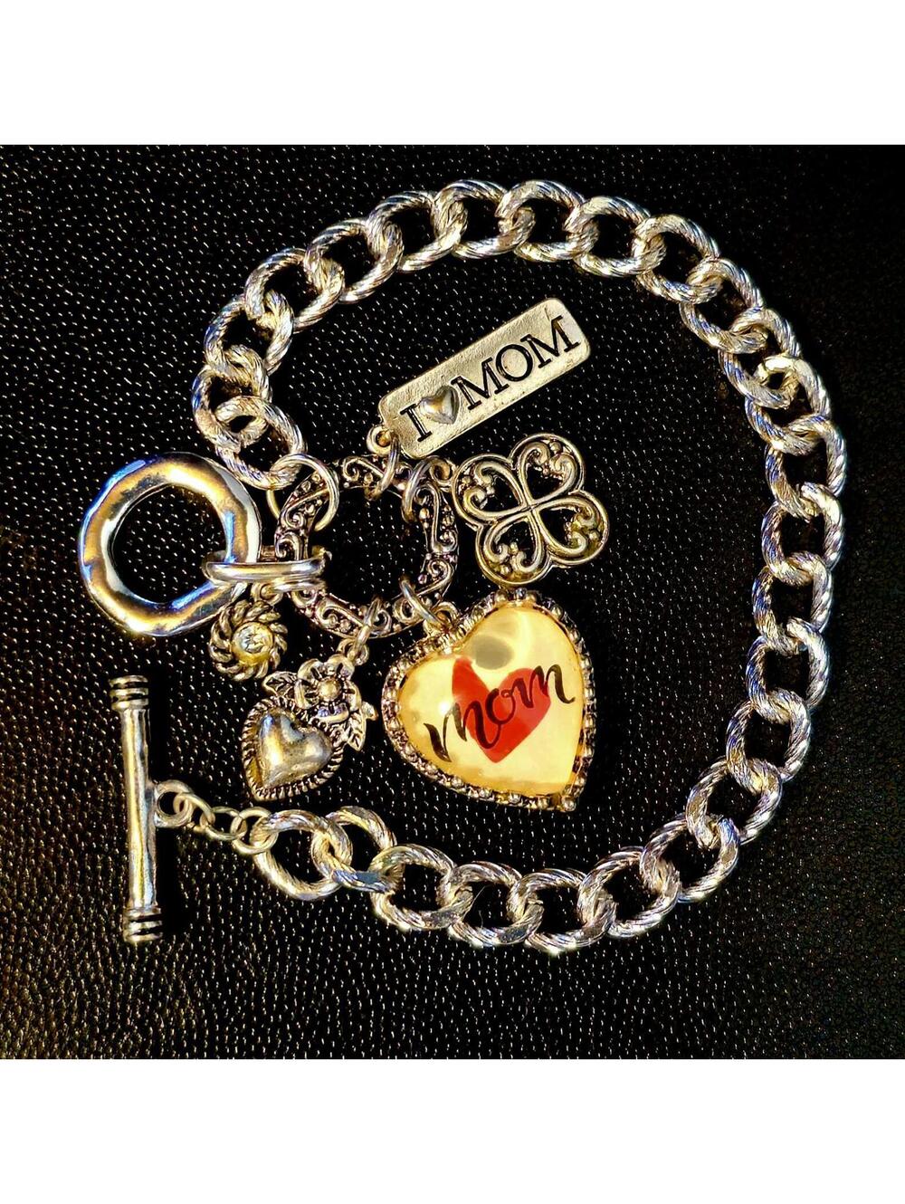 Silver-Tone Chunky Charm Bracelet "Mom" Toggle Closure 7.25" Diameter